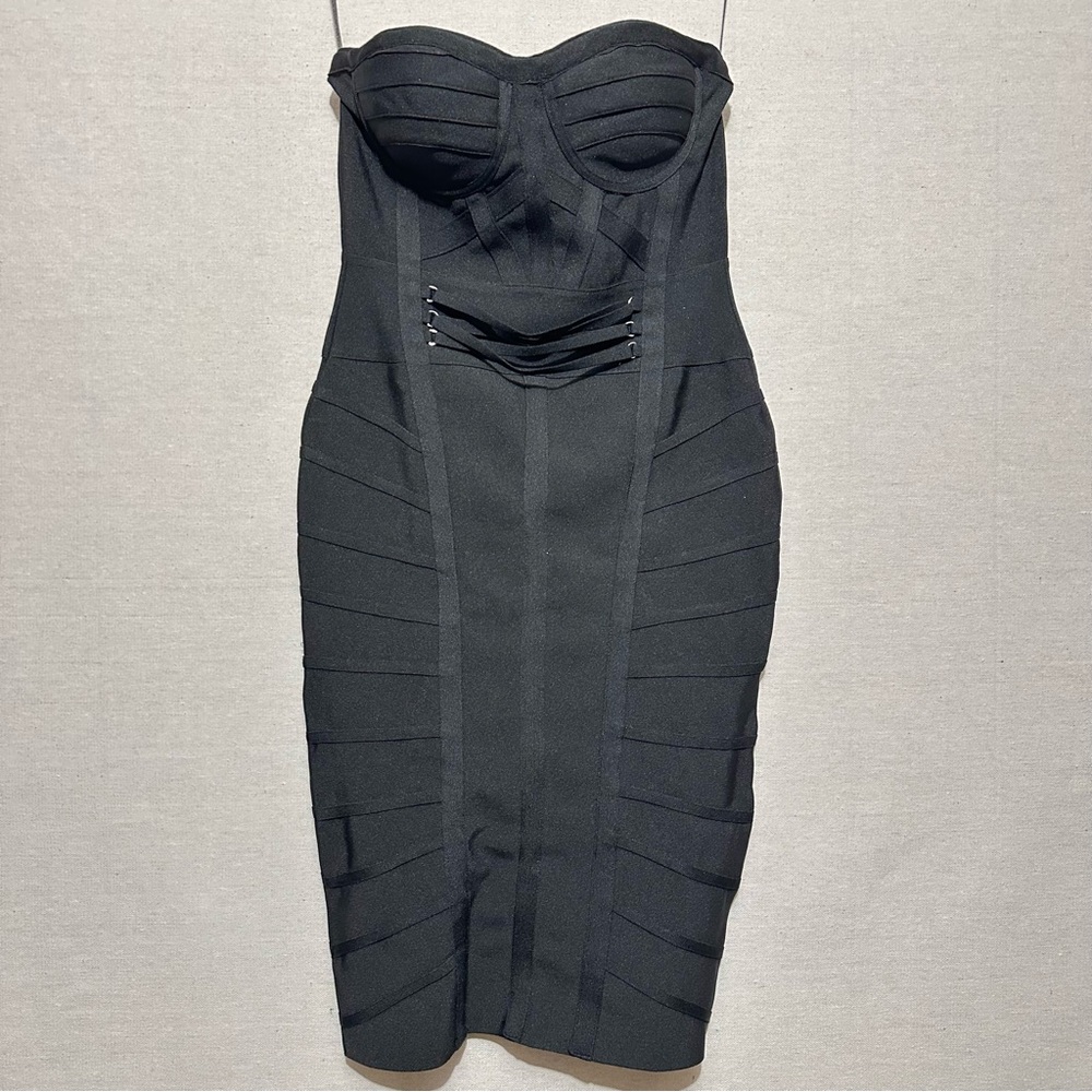 NWT Hybrid & Company Bandage Strapless Dress - size M